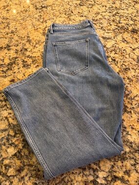 White House Black Market Women's Light Blue Straight-Leg Jeans